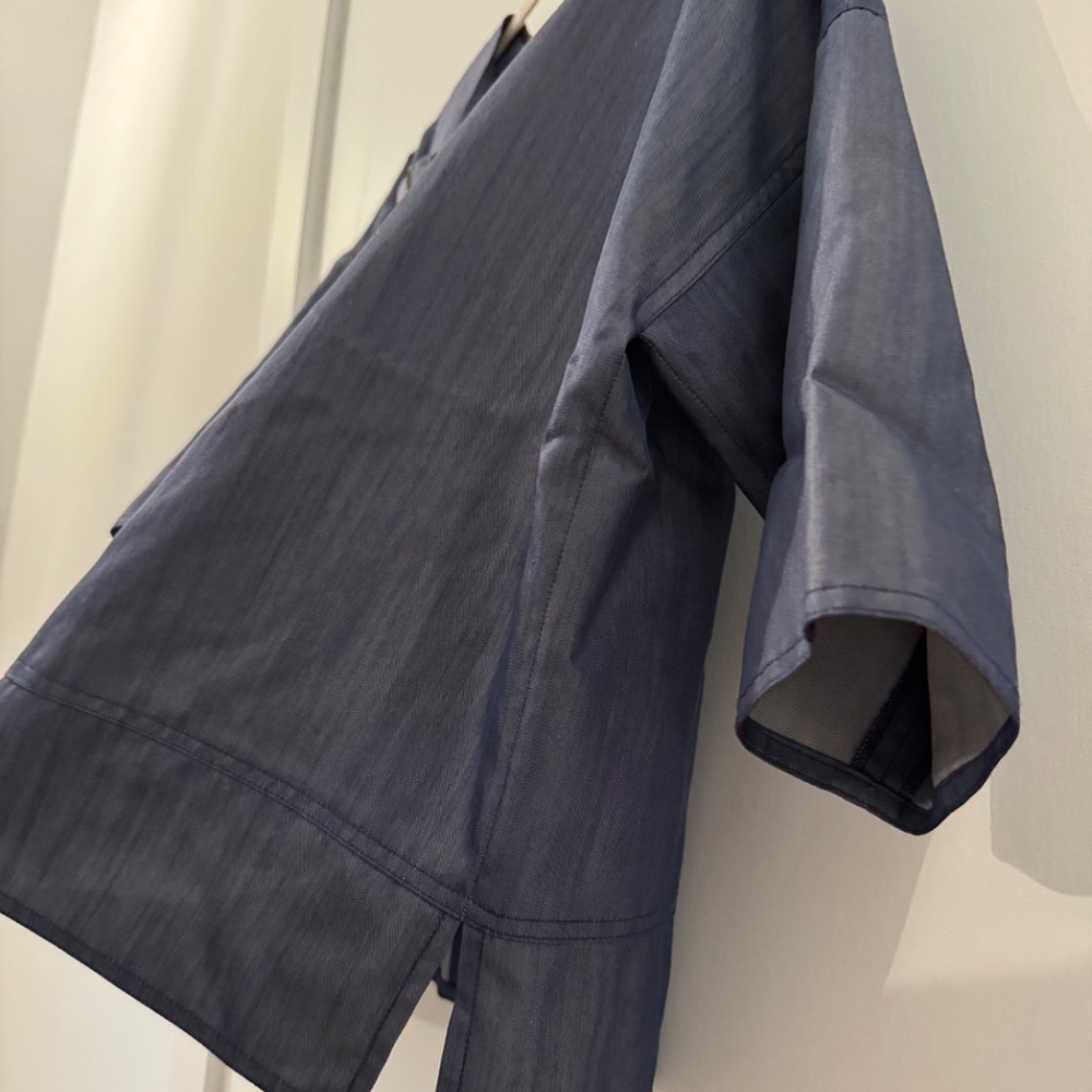 Top - Picture 5 of 6